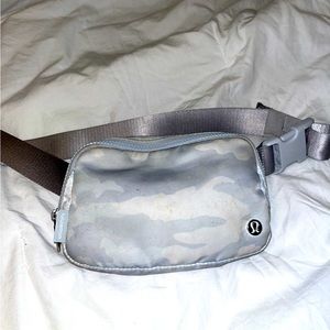 Lululemon belt bag